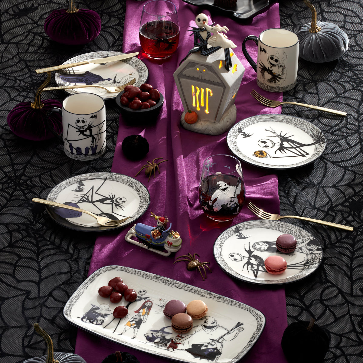 Nightmare Before Christmas Mugs, Set of 4