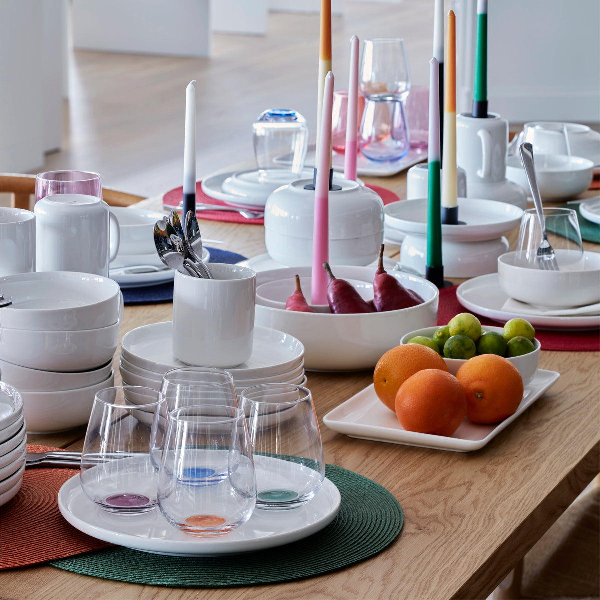 24 Seven White 12-Piece Dinnerware Set