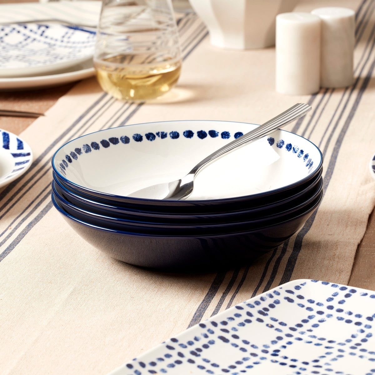 Harbour 12-Piece Dinnerware Set