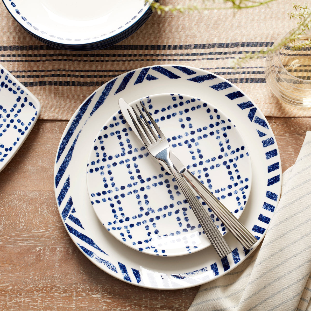 Harbour 12-Piece Dinnerware Set