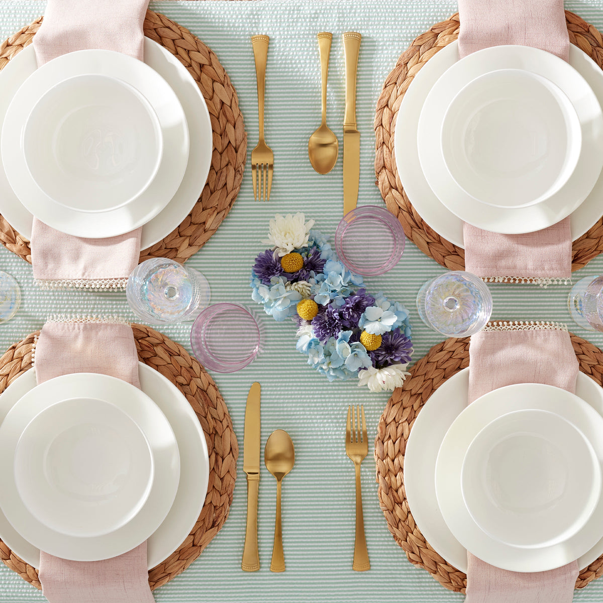 Studio 1414 Coupe 16-Piece Dinnerware Set