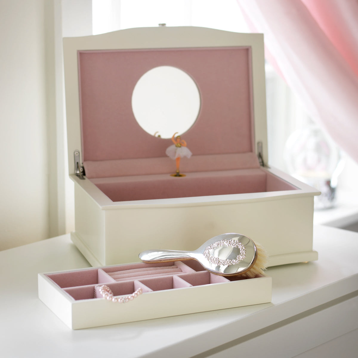 Ballerina™ Musical Jewelry Box